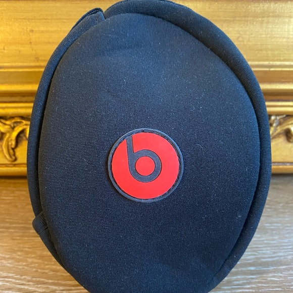 New Beats By Dre ~ Magenta - Picture 2 of 9